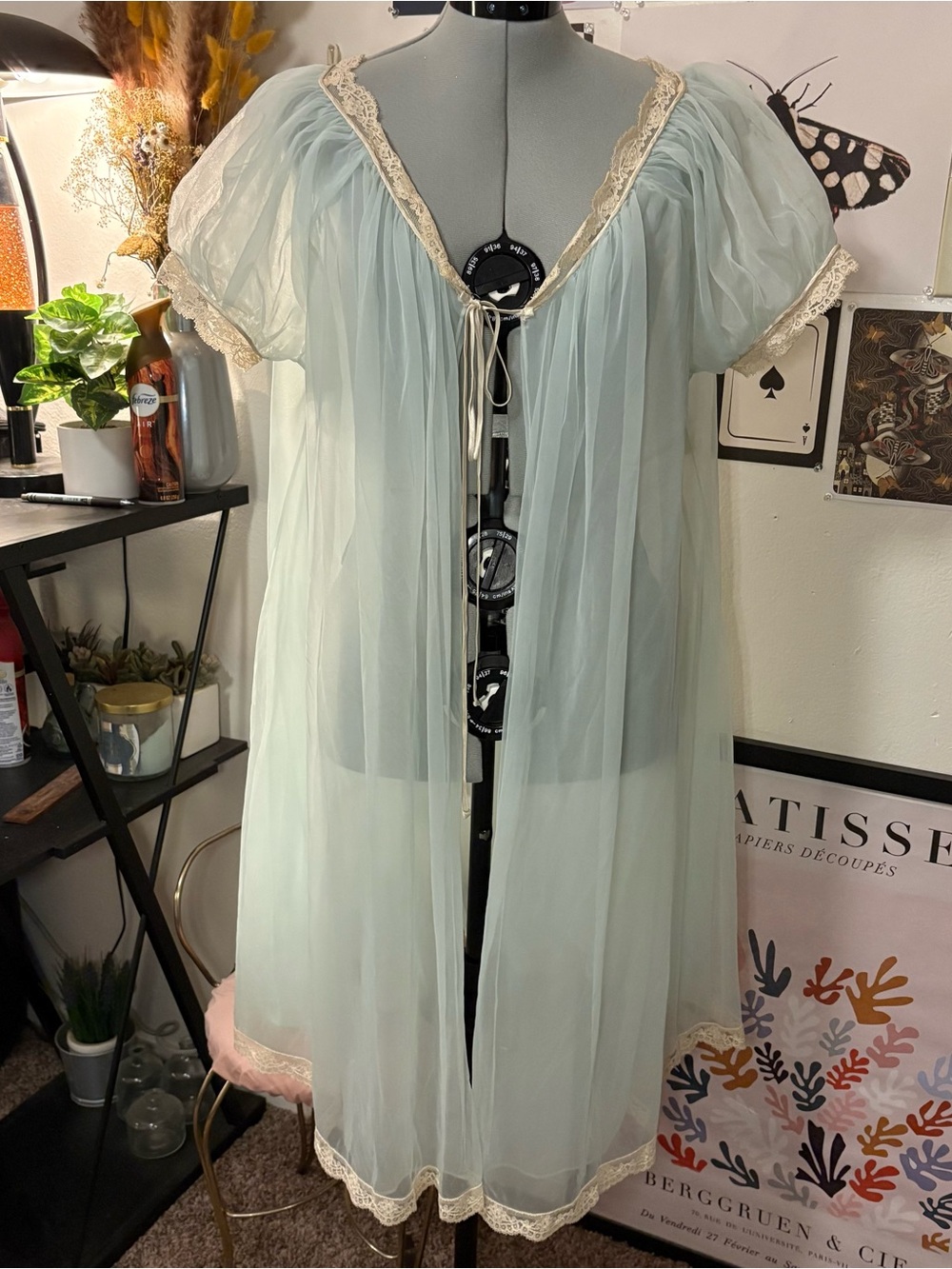 Gotham Lingerie Vintage Sheer Lace Peignoir Robe Light Blue 36